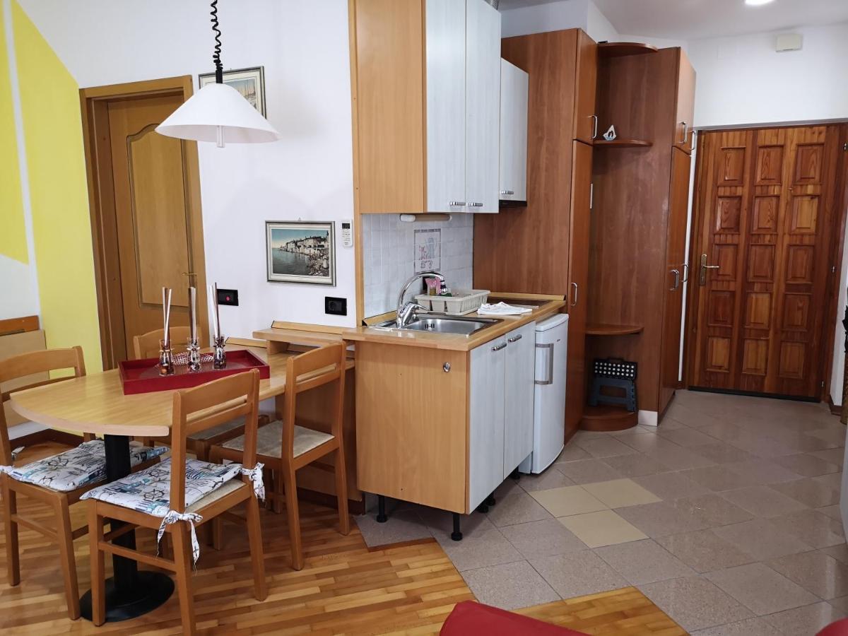 Apartmaji Mavita Piran Leilighet Eksteriør bilde